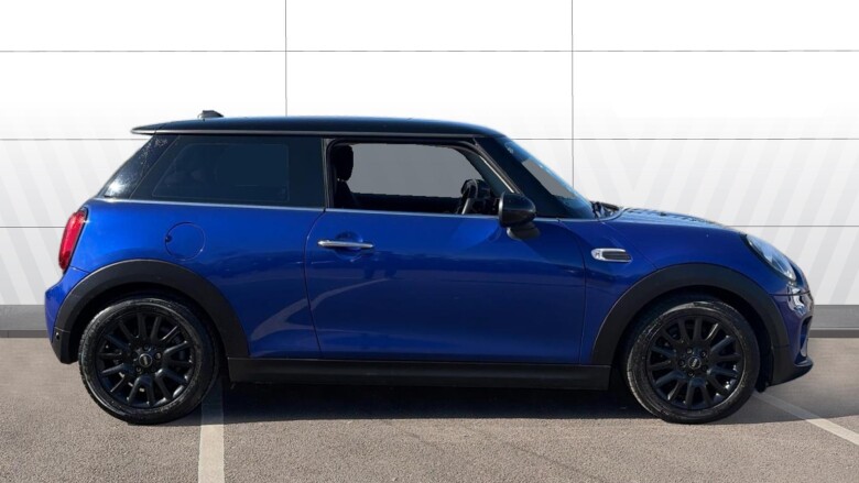 MINI Hatchback 1.5 Cooper Classic II 3dr Petrol Hatchback
